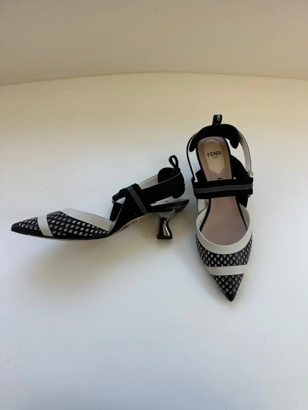 Fendi Leather Colorblock Pattern - Picture 4 of 6
